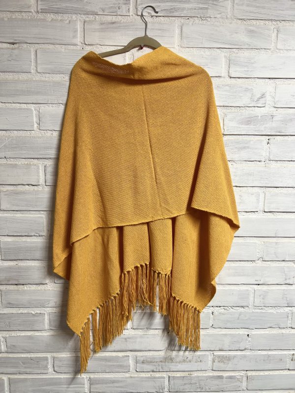 Ponchos tejido a telar - Imagen 4