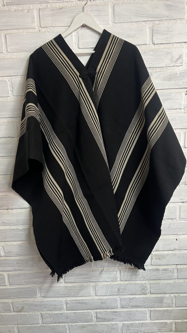 Poncho clásico sin gorro - Imagen 3
