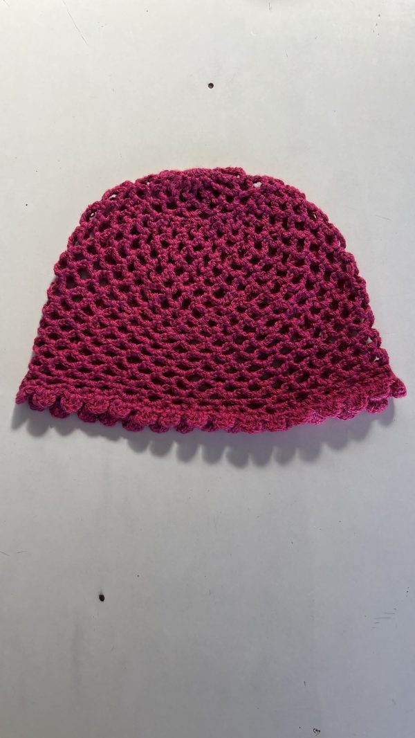 Casquete a crochet  modelo malla. - Imagen 10